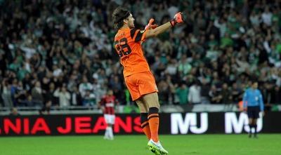 סטויקוביץ´ חוגג (יניב גונן)