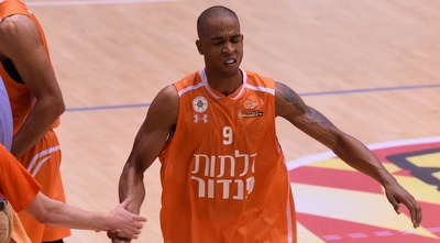 טוני יאנגר. קבוצתו סיימה את המשחק עם ניצחון חוץ (נעם מורנו)