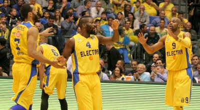 שחקני מכבי מרוצים (משה חרמון)