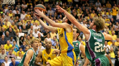 אוחיון בדרך לסל (משה חרמון)