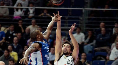 סרחיו יול זורק (GettyImages) סרחיו יול זורק (GettyImages)