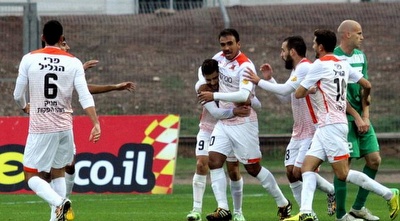 גלבאן לאחר השער (יניב גונן) גלבאן לאחר השער (יניב גונן)