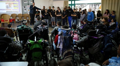 שחקני הפועל חולון (לירון מולדובן) (מערכת ONE)