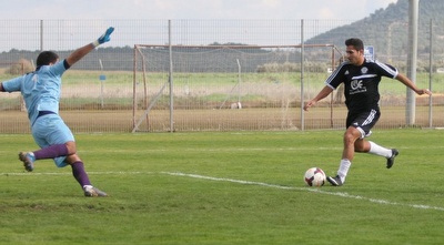 אבי עמר ודניאל שערי (משה חרמון)