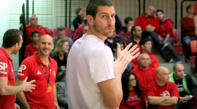 מתן נאור. עדיין פצוע (משה חרמון)