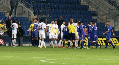 התגרה בין שתי הקבוצות (חגי ניזרי)