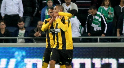 איציק כהן חוגג (רדאד ג´בארה)