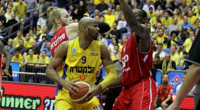 אלכס טיוס (יניב גונן)