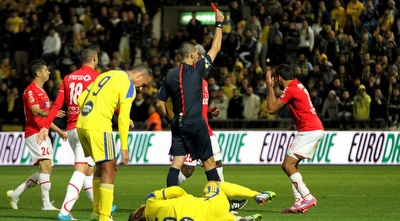 דוידזאדה מורחק. התנצל בפני ארז פפיר (רדאד ג´בארה)