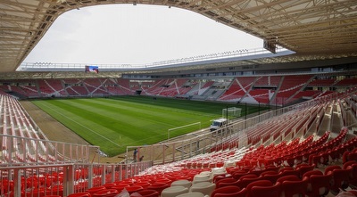 אצטדיון נאג&acute;ארדיי