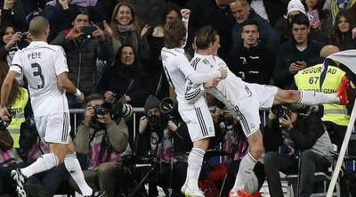 בייל (טוויטר) בייל (טוויטר)