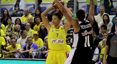 קלארק מול מונטגומרי (יניב גונן)