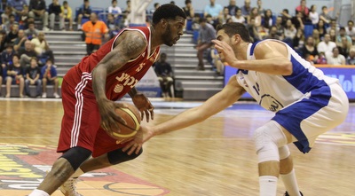 דונטה סמית&acute; מול עוז בלייזר (איתי כהן)