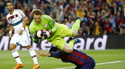 לואיס סוארס ומנואל נוייר (רויטרס)