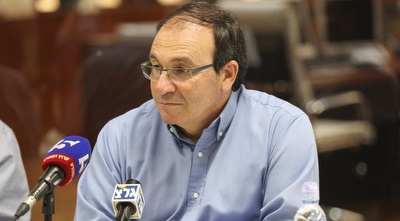 דב צור, ראש עיריית ראשון לציון (איתי כהן) דב צור, ראש עיריית ראשון לציון (איתי כהן)