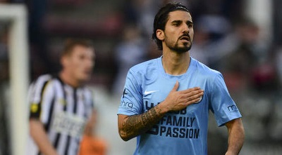 ליאור רפאלוב חוגג שער ליגה עשירי  (BELGA)