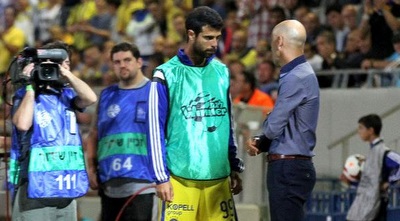 פאקו אייסטרן בשיחה עם בן בסט (רדאד ג&acute;בארה)