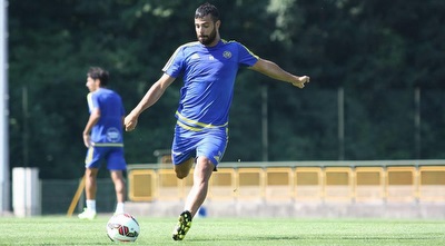 עדן בן בסט. לא שכח לשחק כדורגל (האתר הרשמי של מכבי ת&qout;א)