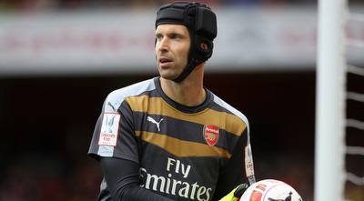 פטר צ&acute;ך. הושפע ממספר שוערים, אך בופון שינה הכל (רויטרס)