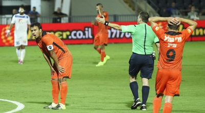 אמיר עגייב ופדרו גלבאן מאוכזבים (איתי כהן)