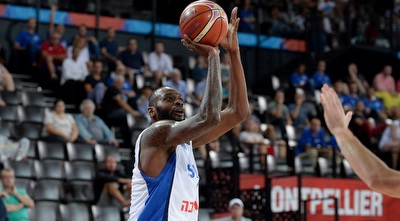ד´אור פישר. לא הבריק בדקות ההכרעה (FIBA)
