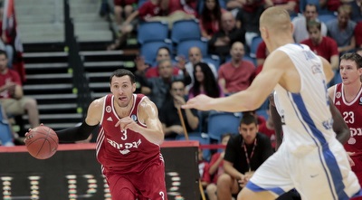 גפני עם הכדור (אורן בן חקון)