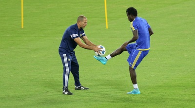 איגייבור. חוזר לאט לאט לכושר (רדאד ג´בארה) איגייבור. חוזר לאט לאט לכושר (רדאד ג´בארה)