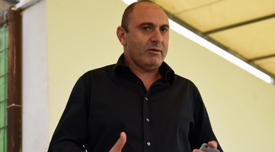 שינוי זוארץ (נעם מורנו)