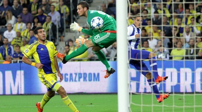 אך כריסטיאן טייו היה זה שכבש את השער הראשון (יניב גונן)