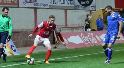 ז´אורז´יניו מול שיר צדק (עמית מצפה) ז´אורז´יניו מול שיר צדק (עמית מצפה)