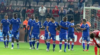 שחקני הפועל ב&qout;ש אחרי השער של מהראן ראדי (עמית מצפה) שחקני הפועל ב&qout;ש אחרי השער של מהראן ראדי (עמית מצפה)