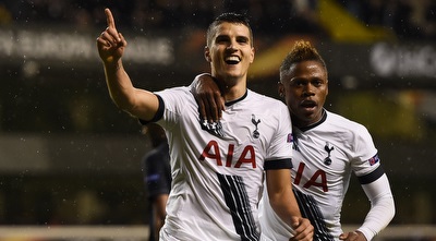 אריק למאלה חוגג עם קלינטון אנג´י (רויטרס) אריק למאלה חוגג עם קלינטון אנג´י (רויטרס)