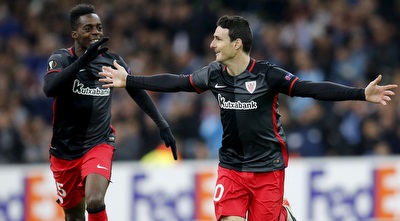 אריץ אדוריס חוגג שער ענק (רויטרס)