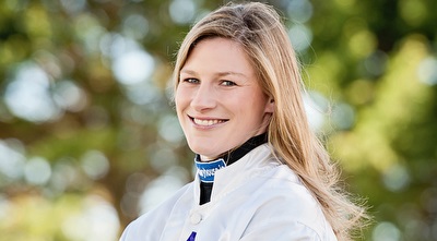 נינה קארברי