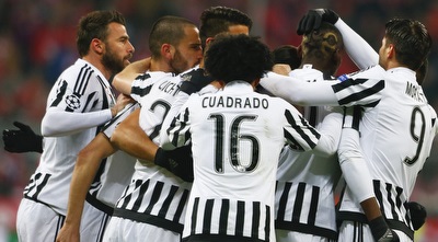 שחקני יובנטוס חוגגים (רויטרס)