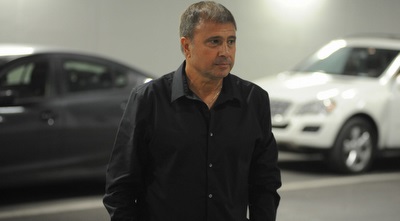 אלישע לוי (עמרי שטיין)