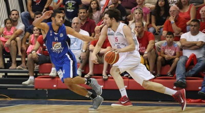 אופיר הובר מול תומר גינת (עמית מצפה)