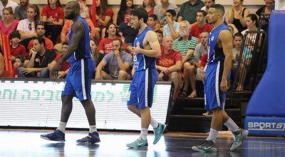 שחקני עירוני קריית אתא מאוכזבים (עמית מצפה)