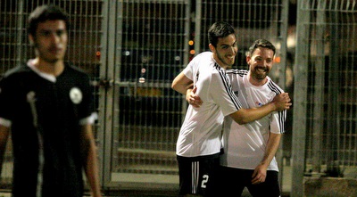 ערן פלגי וירון ברנס חוגגים (משה חרמון)