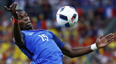 פול פוגבה. בשורה אחת עם השחקנים הגדולים בעולם (רויטרס) פול פוגבה. בשורה אחת עם השחקנים הגדולים בעולם (רויטרס)