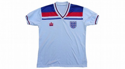 אנגליה 1980. שנויה במחלוקת (Mail Online)