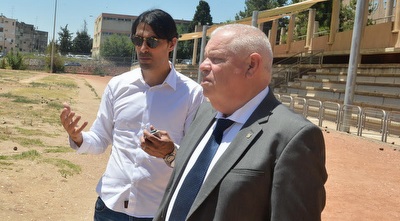 דודו אוואט וראש העיר רונן פלוט (ישראל פרץ)