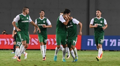 גילי ורמוט חוגג עם שחקני מכבי חיפה (נעם מורנו) גילי ורמוט חוגג עם שחקני מכבי חיפה (נעם מורנו)