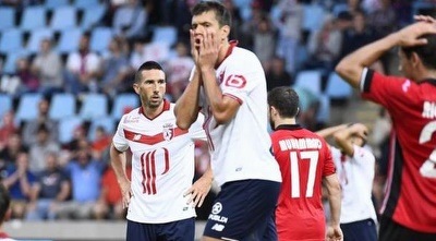 שחקני ליל מאוכזבים. סנסציה