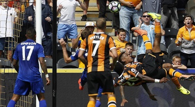 האל עולה ליתרון במספרת נהדרת (רויטרס)