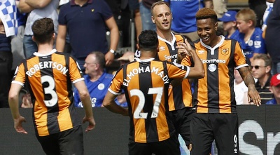 האל חוגגת (רויטרס)