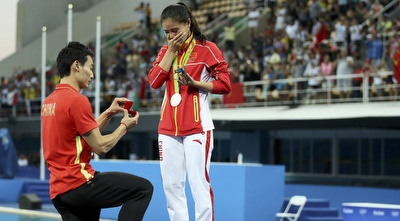 זי הא מקבלת הצעת נישואין (רויטרס)