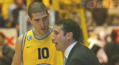 בורשטיין עם בלאט : &qout;מקווה שיימצא פתרון שיחזיר אותו לנבחרת&qout; (ONE)