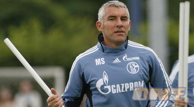 סלומקה (ONE) סלומקה (ONE)