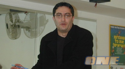 מוטי אמסלם (ONE)